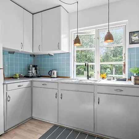 Cozy In Sjaellands Odde With Wifi Yderby