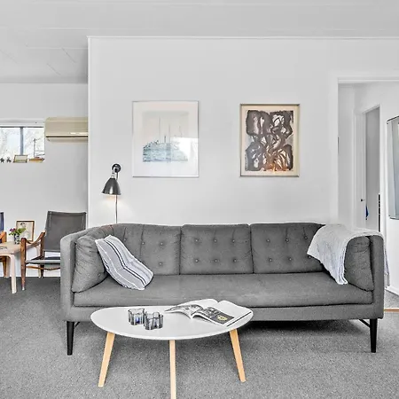 Cozy In Sjaellands Odde With Wifi Vakantiehuis *
